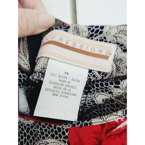 Expressions Women’s 14 Maxi Dress Zip Rear Red Roses‎ Tank Style Top Rayon - Picture 8 of 8